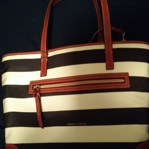 Dooney and Bourke Charleston Shopper